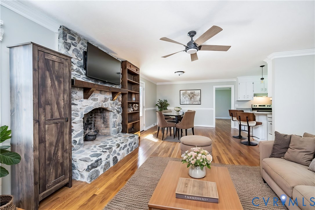 14101 Hensley Road Chesterfield, VA 23832 - Photo 10 of 31 This room has been virtually staged