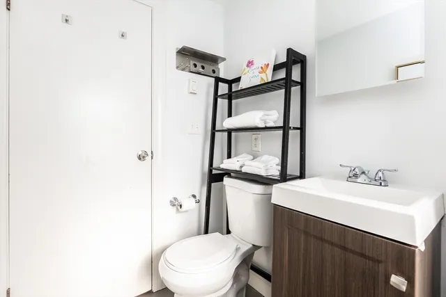 $769,900 | 3 A Veterans Memorial Drive, Peabody, MA 01960