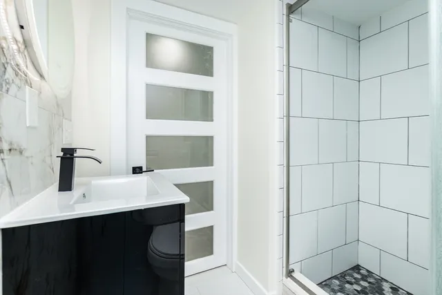 $769,900 | 3 A Veterans Memorial Drive, Peabody, MA 01960