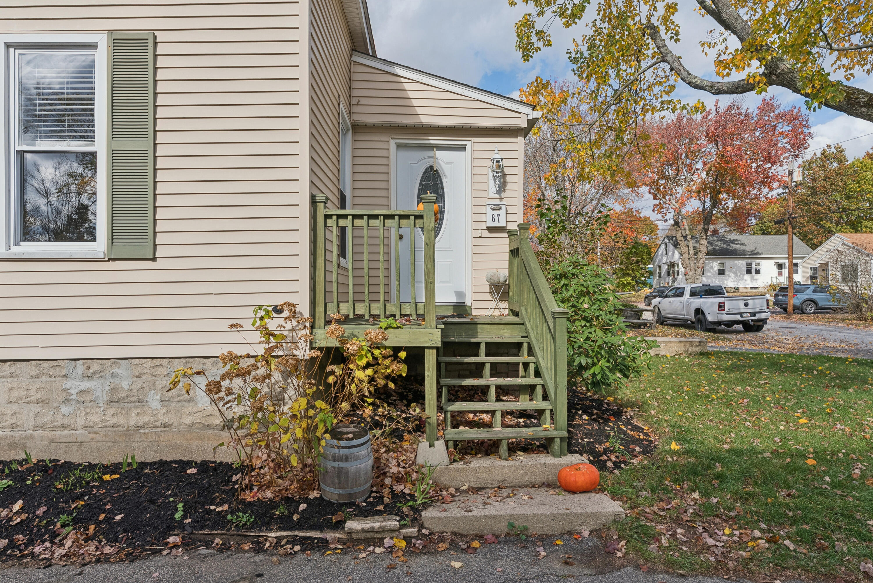 67 Brigham Street South Portland, ME 04106 - Photo 4 of 42 DSC03788