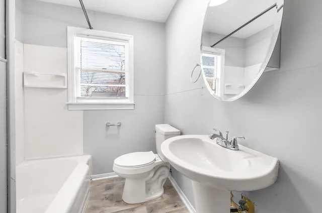 $239,000 | 950 Greenwood Court, Clarksville, TN 37040