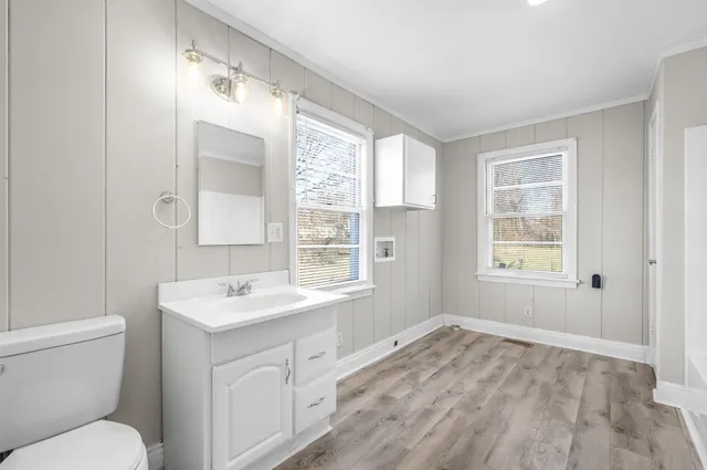 $239,000 | 950 Greenwood Court, Clarksville, TN 37040