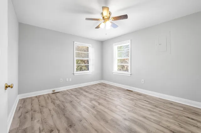 $239,000 | 950 Greenwood Court, Clarksville, TN 37040