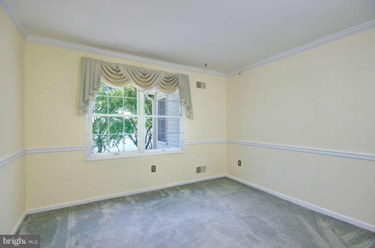 9322 Old Mansion Road Alexandria, VA 22309 - Photo 13 of 29 Bedroom