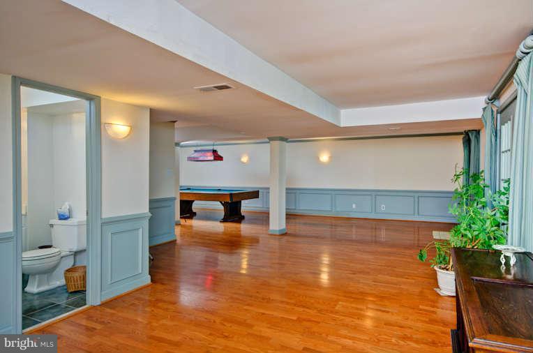 9322 Old Mansion Road Alexandria, VA 22309 - Photo 20 of 29 Rec Room