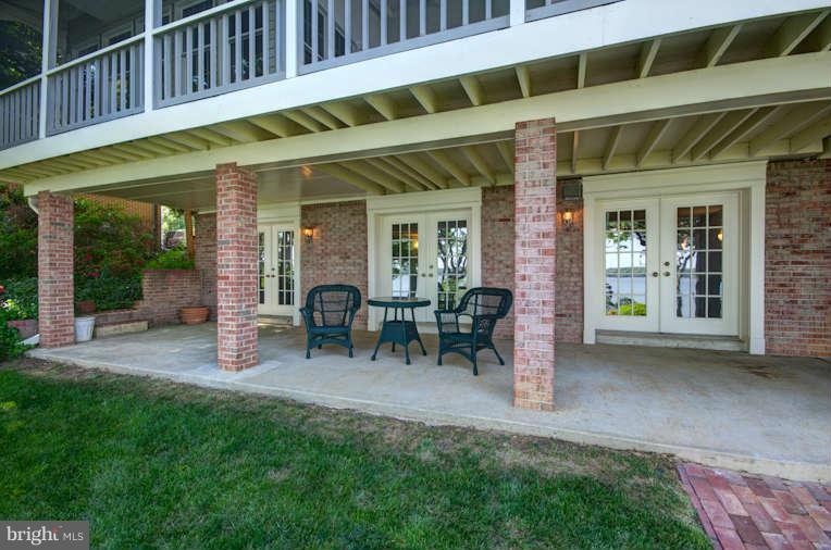 9322 Old Mansion Road Alexandria, VA 22309 - Photo 25 of 29 Exterior (General)