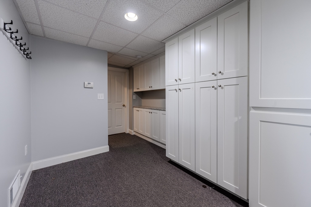 9 Kettle Way Dracut, MA 01826 - Photo 11 of 19 a view of an empty room