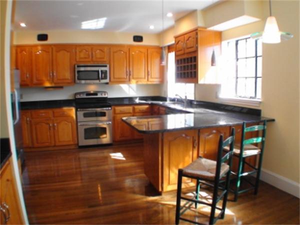 52 Byfield Road Newton, MA 02468 - Photo 7 of 13