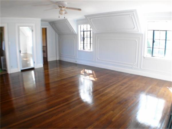 52 Byfield Road Newton, MA 02468 - Photo 10 of 13