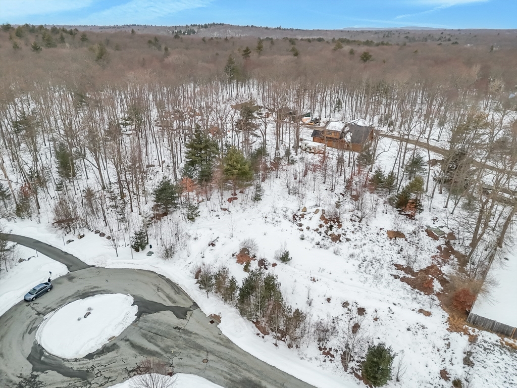 25 Deer Run Stoughton, MA 02072 - Photo 3 of 5 a view of sky from balcony