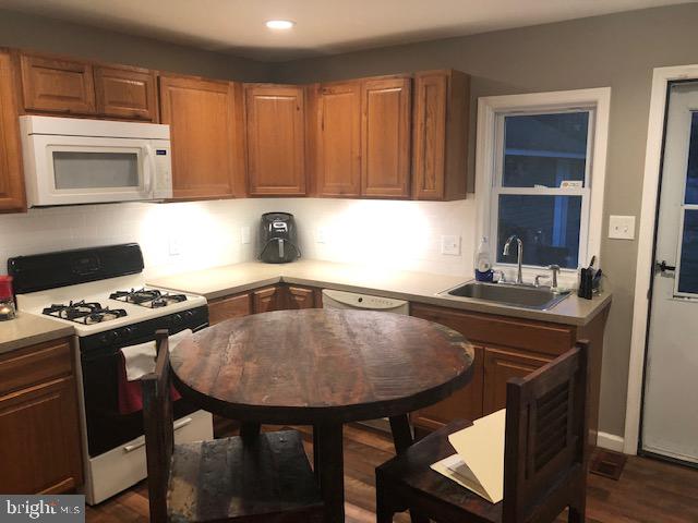 730 Bentley Road Lindenwold, NJ 08021 - Photo 4 of 10