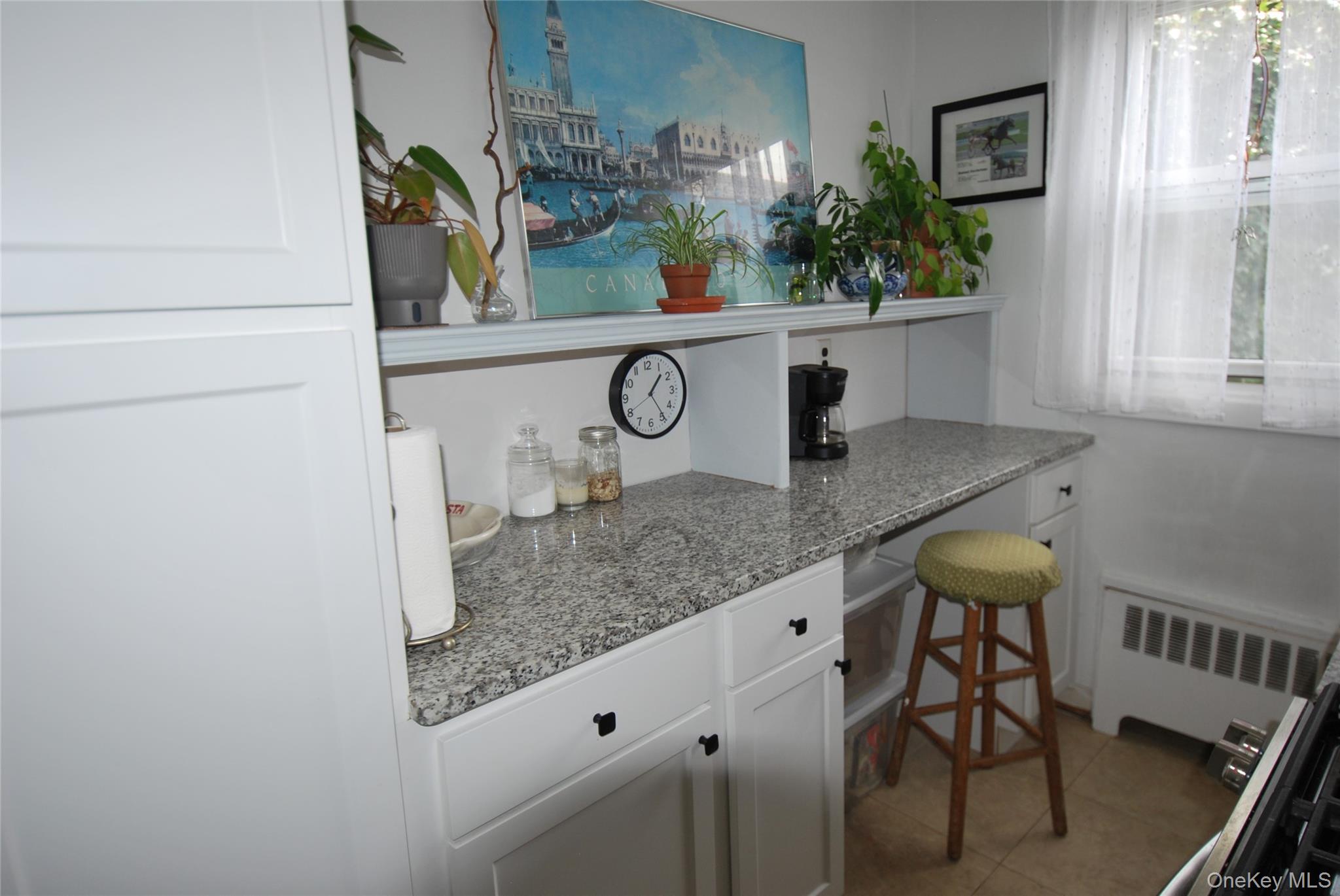 4 Stokes Road, Unit 2C Yonkers, NY 10710 - Photo 11 of 20