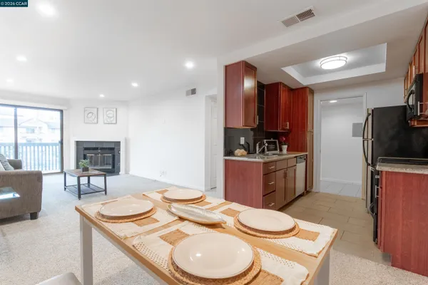 $2,750 | 1315 A Street, Unit 206, Hayward, CA 94541