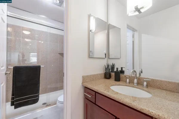 $2,750 | 1315 A Street, Unit 206, Hayward, CA 94541