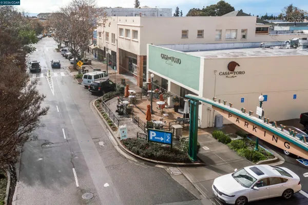 $2,750 | 1315 A Street, Unit 206, Hayward, CA 94541