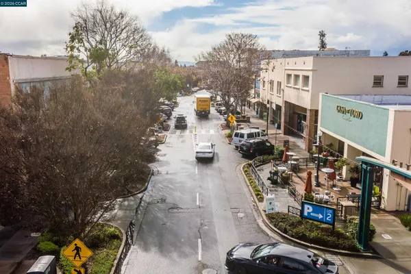 $2,750 | 1315 A Street, Unit 206, Hayward, CA 94541