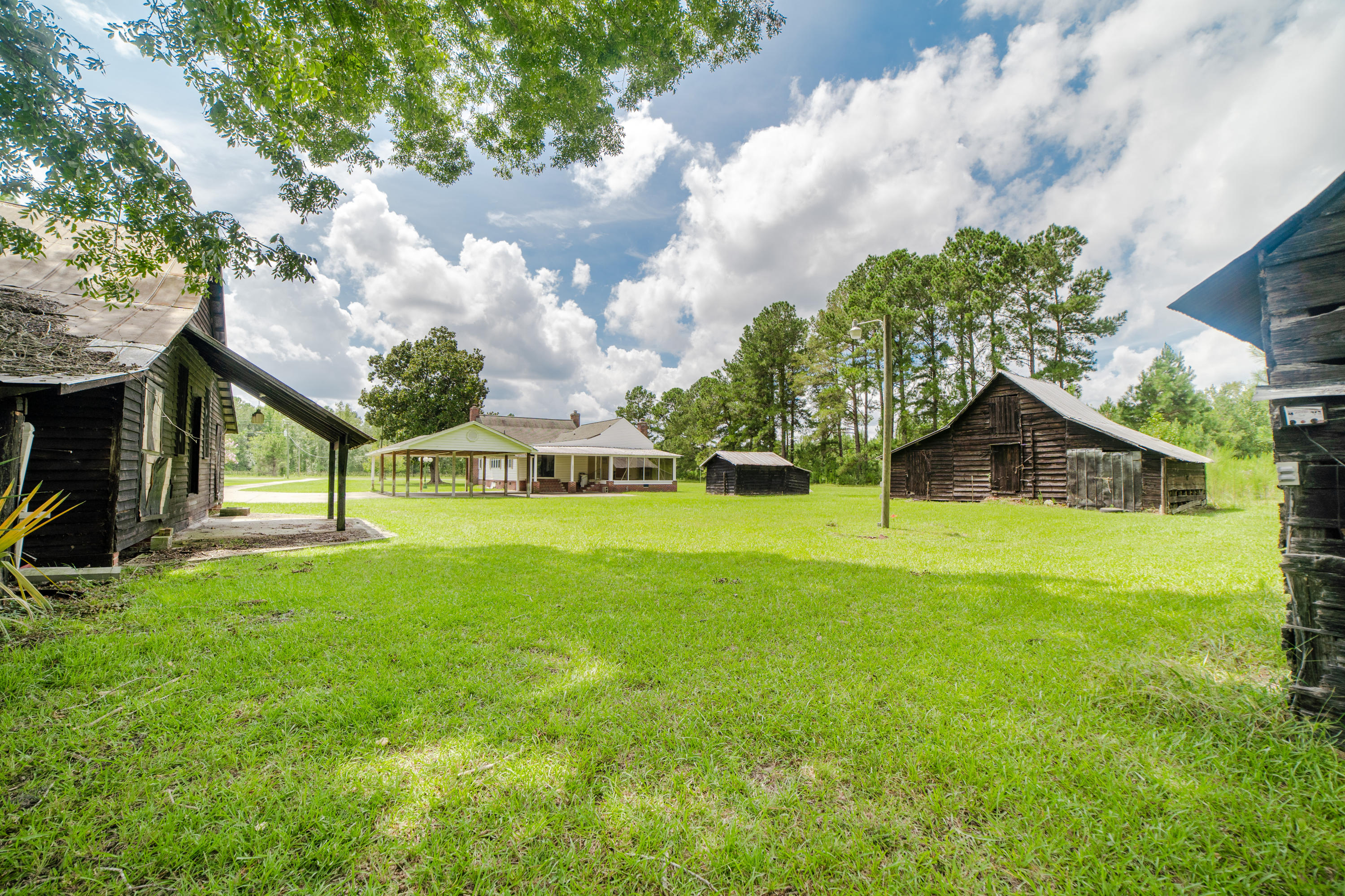 1641 Shulmer Road Cameron, SC 29030 - Photo 4 of 19 DSC00841-HDR