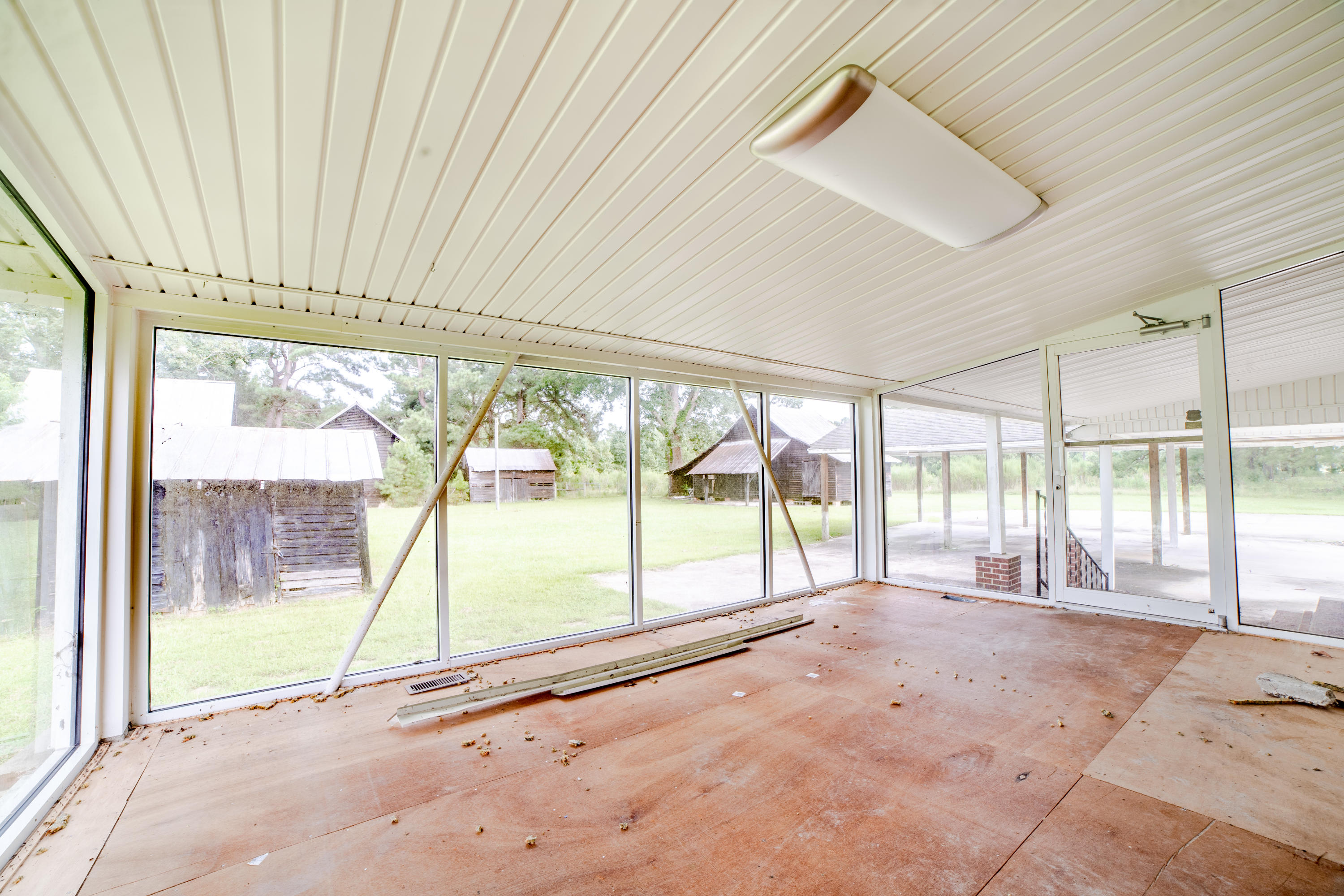 1641 Shulmer Road Cameron, SC 29030 - Photo 7 of 19 DSC00685-HDR