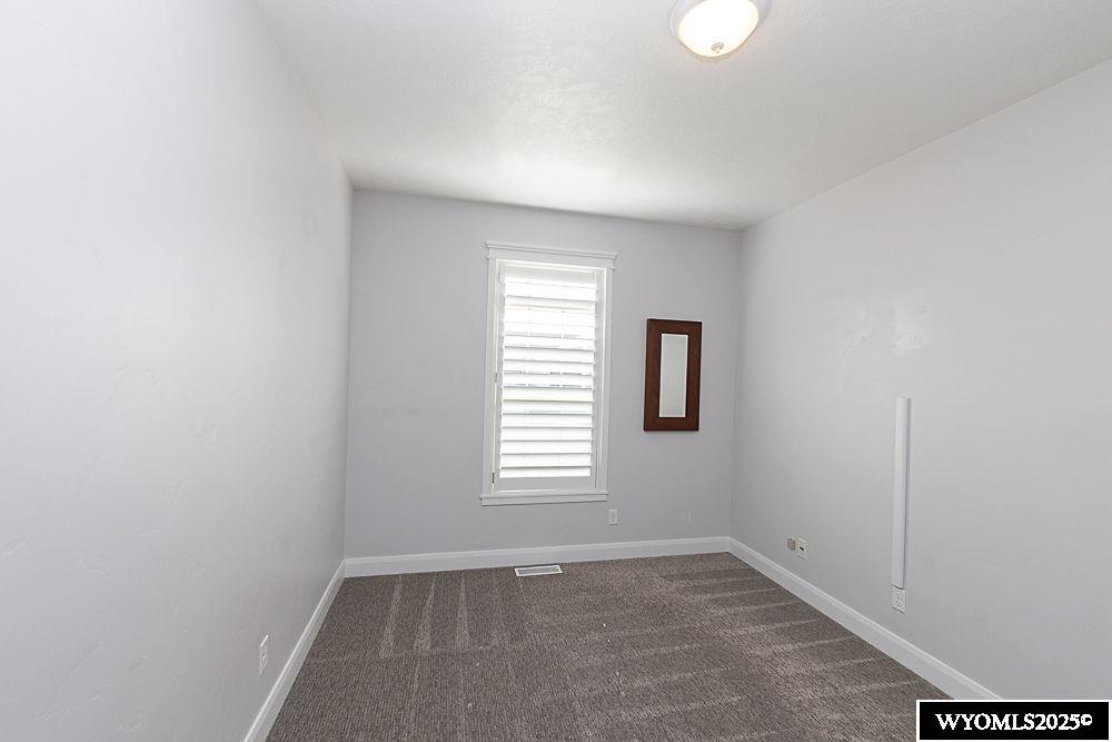 1010 Winchester Boulevard Rock Springs, WY 82901 - Photo 4 of 49