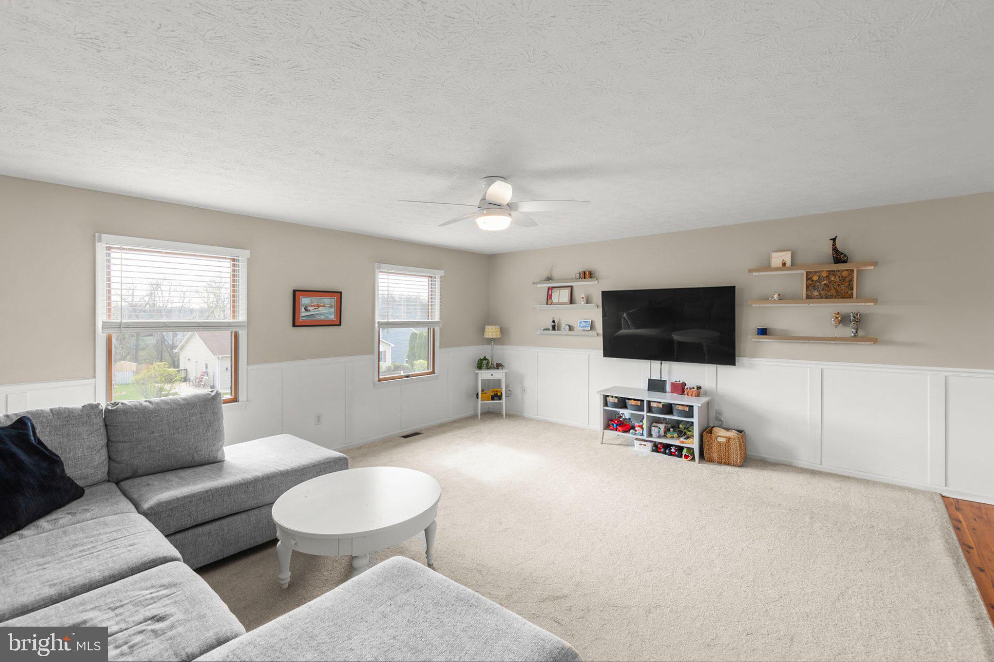 111 Asbury Road Winchester, VA 22602 - Photo 12 of 39 Bright and inviting living space.