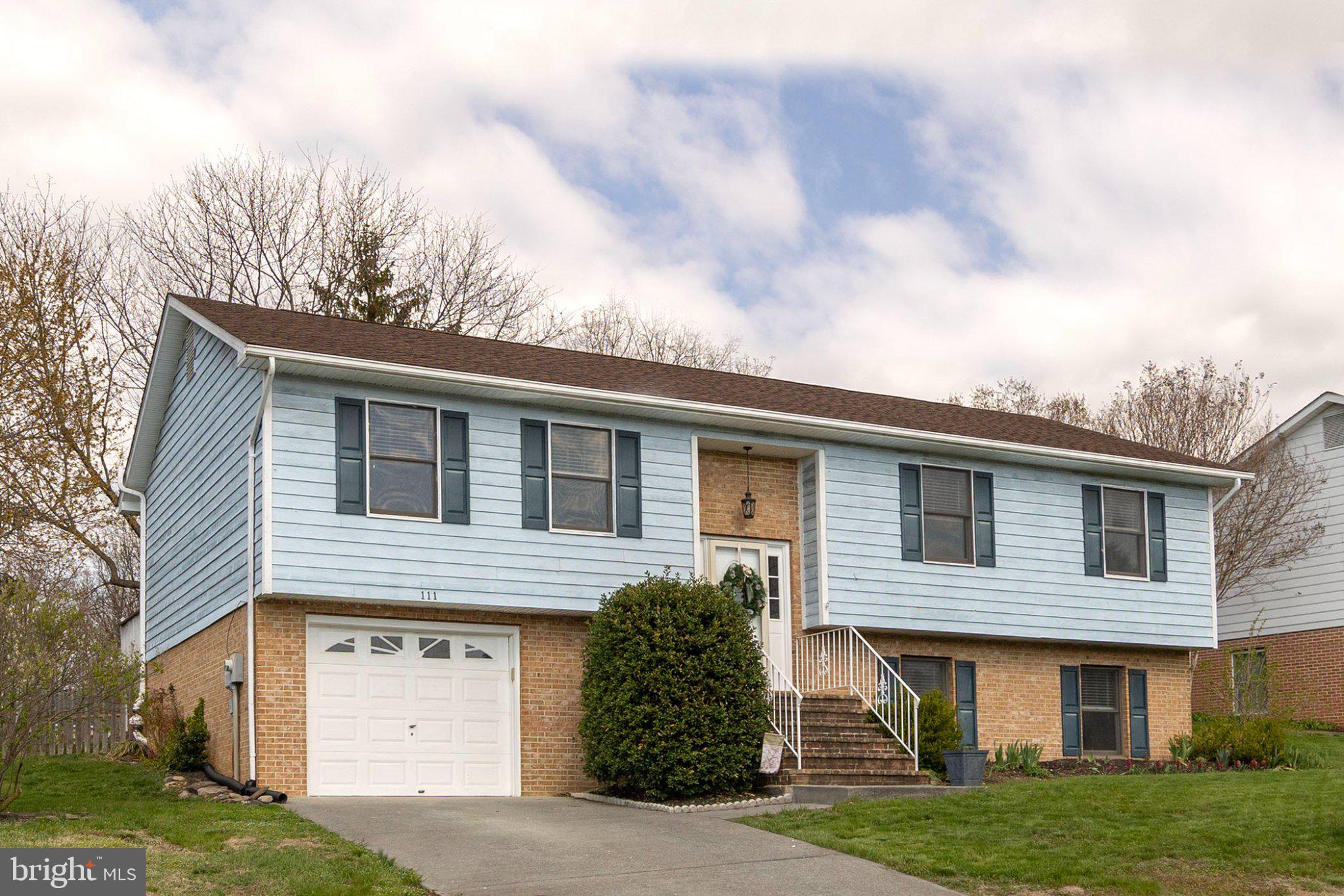 111 Asbury Road Winchester, VA 22602 - Photo 2 of 39 Charming split-level home with curb appeal.