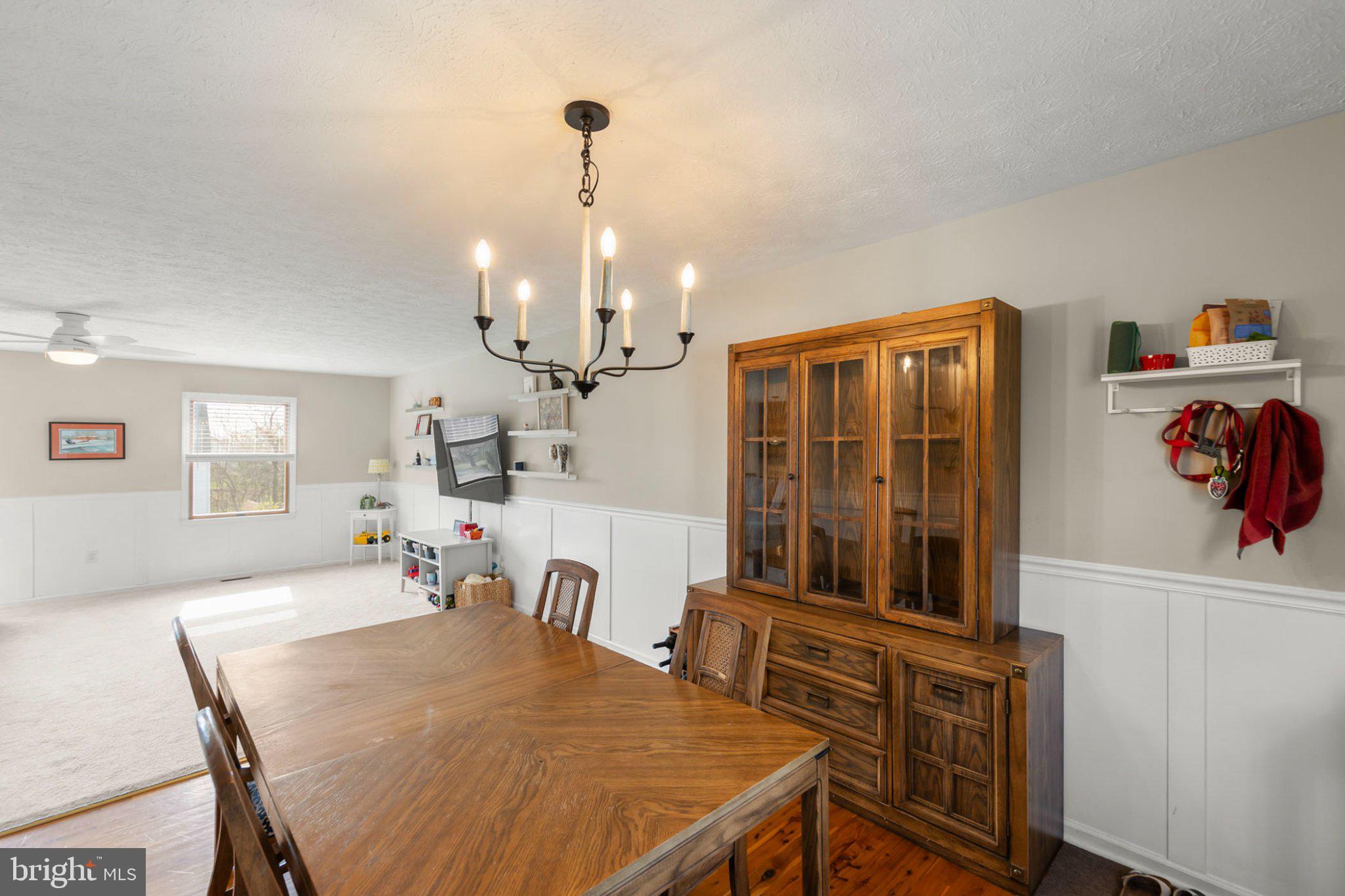 111 Asbury Road Winchester, VA 22602 - Photo 9 of 39 Inviting dining space with charm.