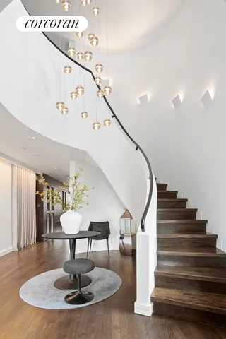 a view of entryway and hall