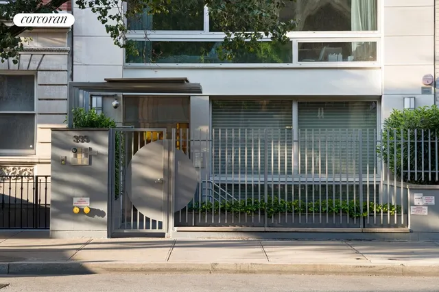 a bed room with a bed