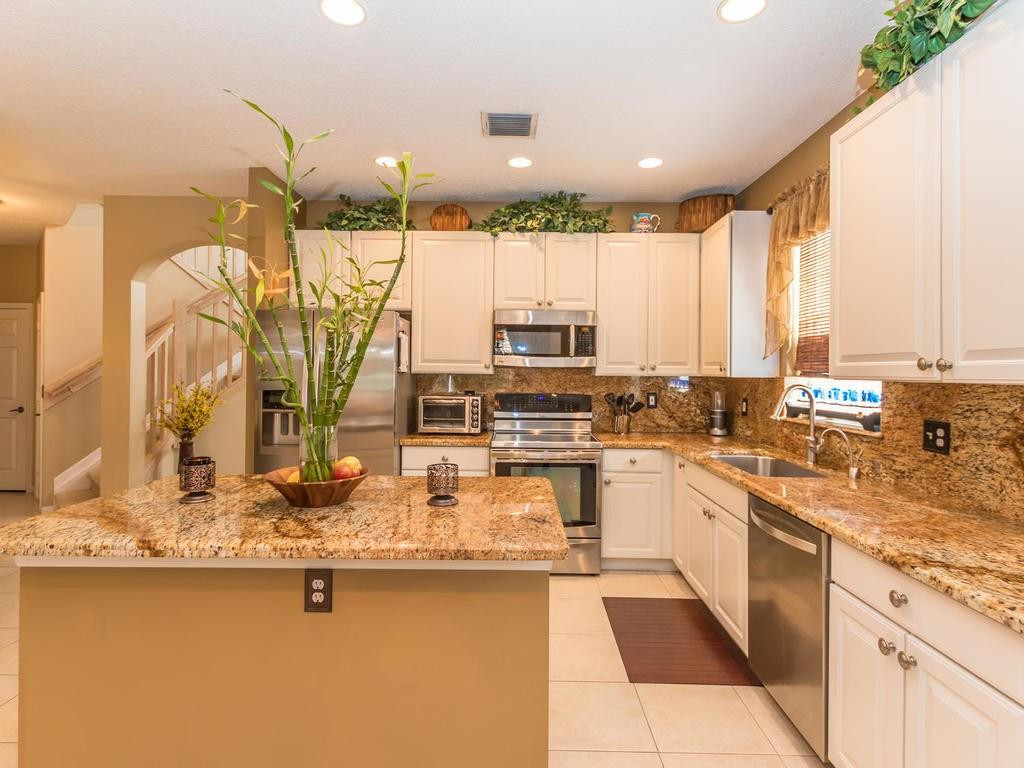 8528 Vía D Oro Boca Raton, FL 33433 - Photo 13 of 35 Photo 13