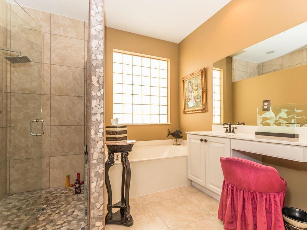 8528 Vía D Oro Boca Raton, FL 33433 - Photo 21 of 35 Photo 21