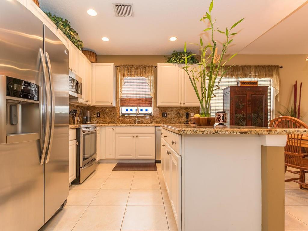 8528 Vía D Oro Boca Raton, FL 33433 - Photo 8 of 35 Photo 8