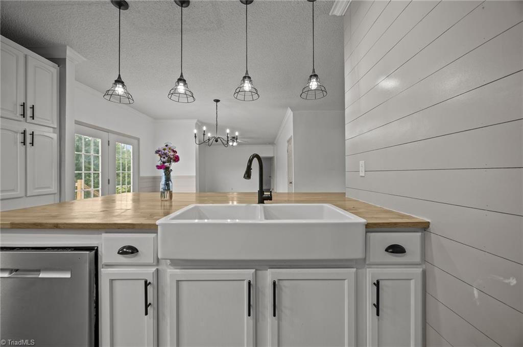1020 Indian Trail Road Walnut Cove, NC 27052 - Photo 6 of 46 Gallery Image 6