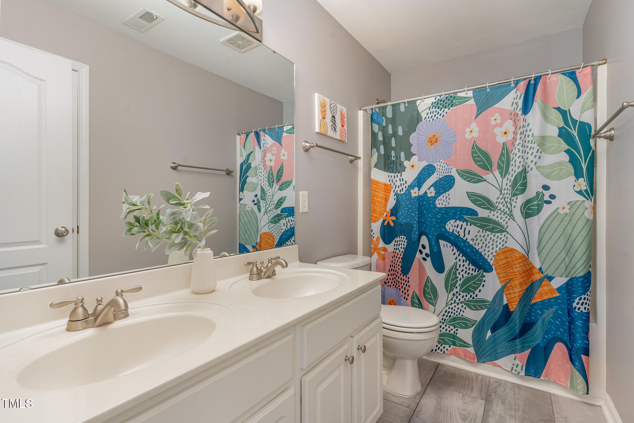 7572 Silver View Lane Raleigh, NC 27613 - Photo 30 of 35 030_file_281