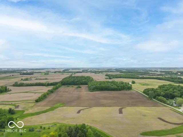 $420,000 | 8419 9 South 800 West, Modoc, IN 47358