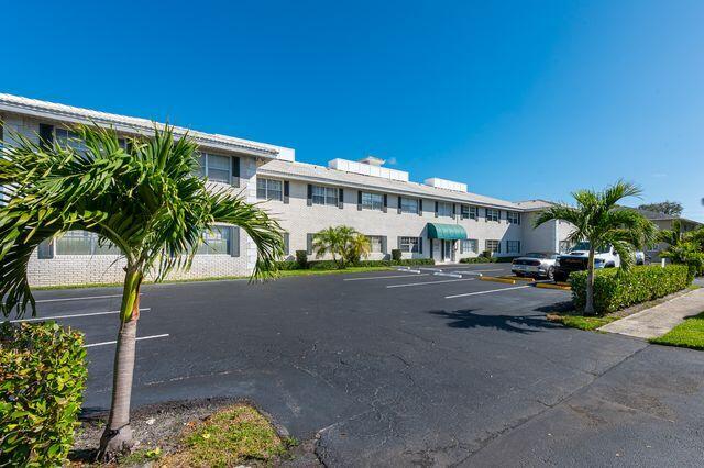299 Southwest 7th Street, Unit 1060 Boca Raton, FL 33432 - Photo 27 of 27 golden arrow21