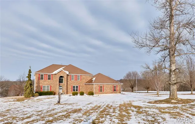 $629,900 | 51 Fox Hollow Lane, Eolia, MO 63344