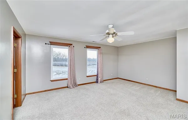 $629,900 | 51 Fox Hollow Lane, Eolia, MO 63344