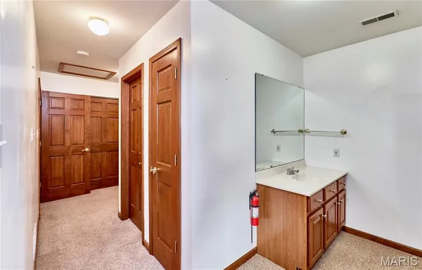 $629,900 | 51 Fox Hollow Lane, Eolia, MO 63344