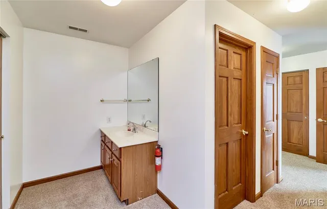 $629,900 | 51 Fox Hollow Lane, Eolia, MO 63344