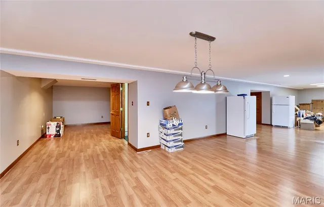 $629,900 | 51 Fox Hollow Lane, Eolia, MO 63344