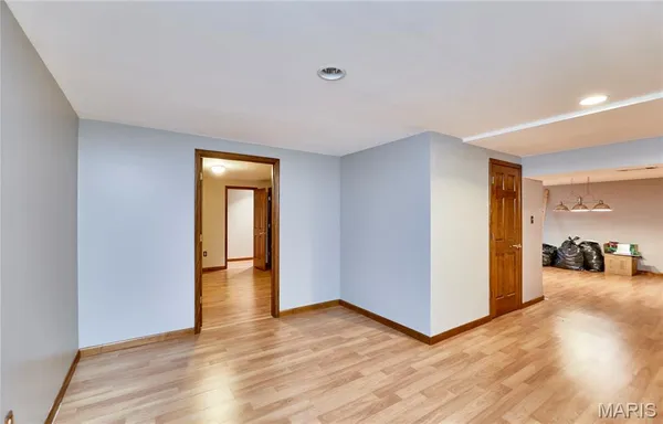 $629,900 | 51 Fox Hollow Lane, Eolia, MO 63344