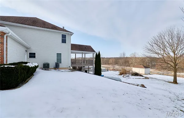 $629,900 | 51 Fox Hollow Lane, Eolia, MO 63344