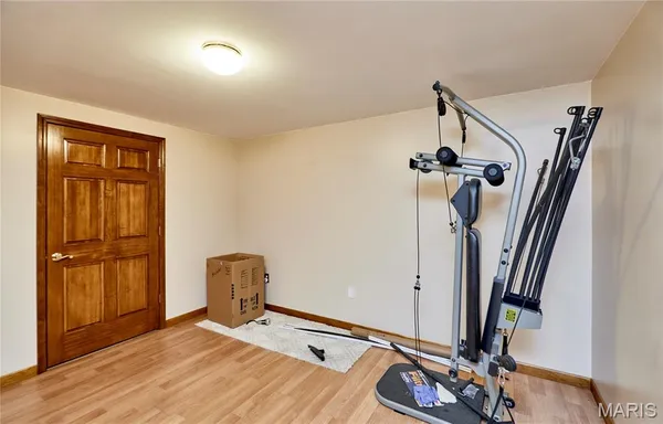 $629,900 | 51 Fox Hollow Lane, Eolia, MO 63344