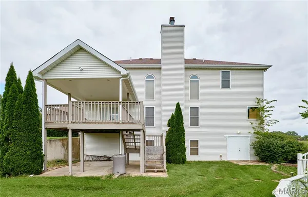 $629,900 | 51 Fox Hollow Lane, Eolia, MO 63344