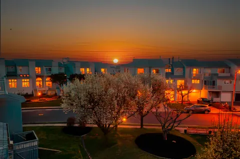 $649,000 | 72 Sailfish Drive, Brigantine, NJ 08203