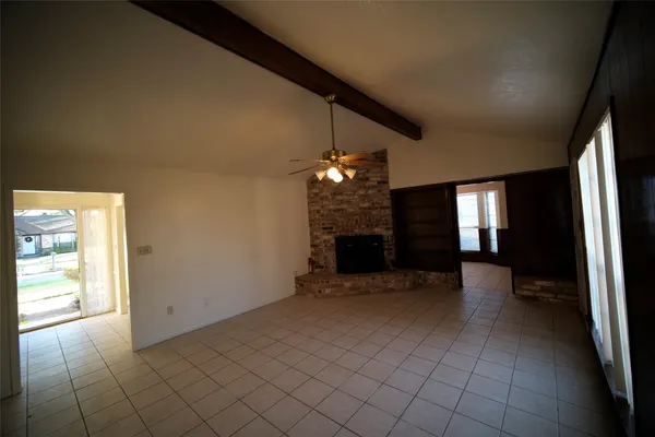 $2,100 | 12510 Bexley Drive, Houston, TX 77099