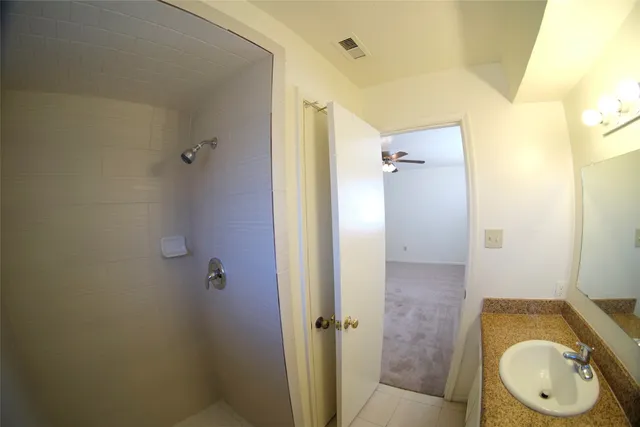 $2,100 | 12510 Bexley Drive, Houston, TX 77099