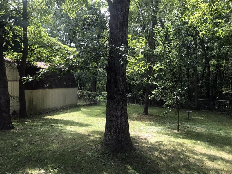 300 Woodcroft Road Baden, PA 15005 - Photo 14 of 17