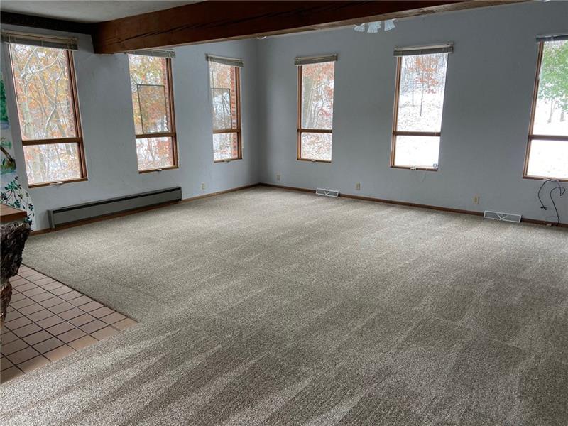 300 Woodcroft Road Baden, PA 15005 - Photo 6 of 17