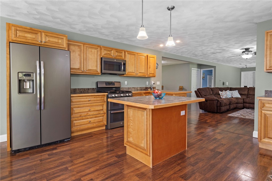 799 Chestnut Hill Road Glocester, RI 02814 - Photo 13 of 45